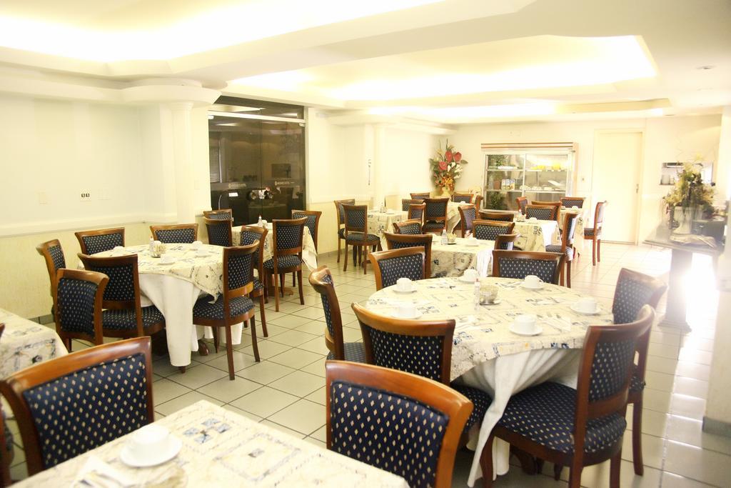 Galatas Central Hotel Patos de Minas Exteriér fotografie